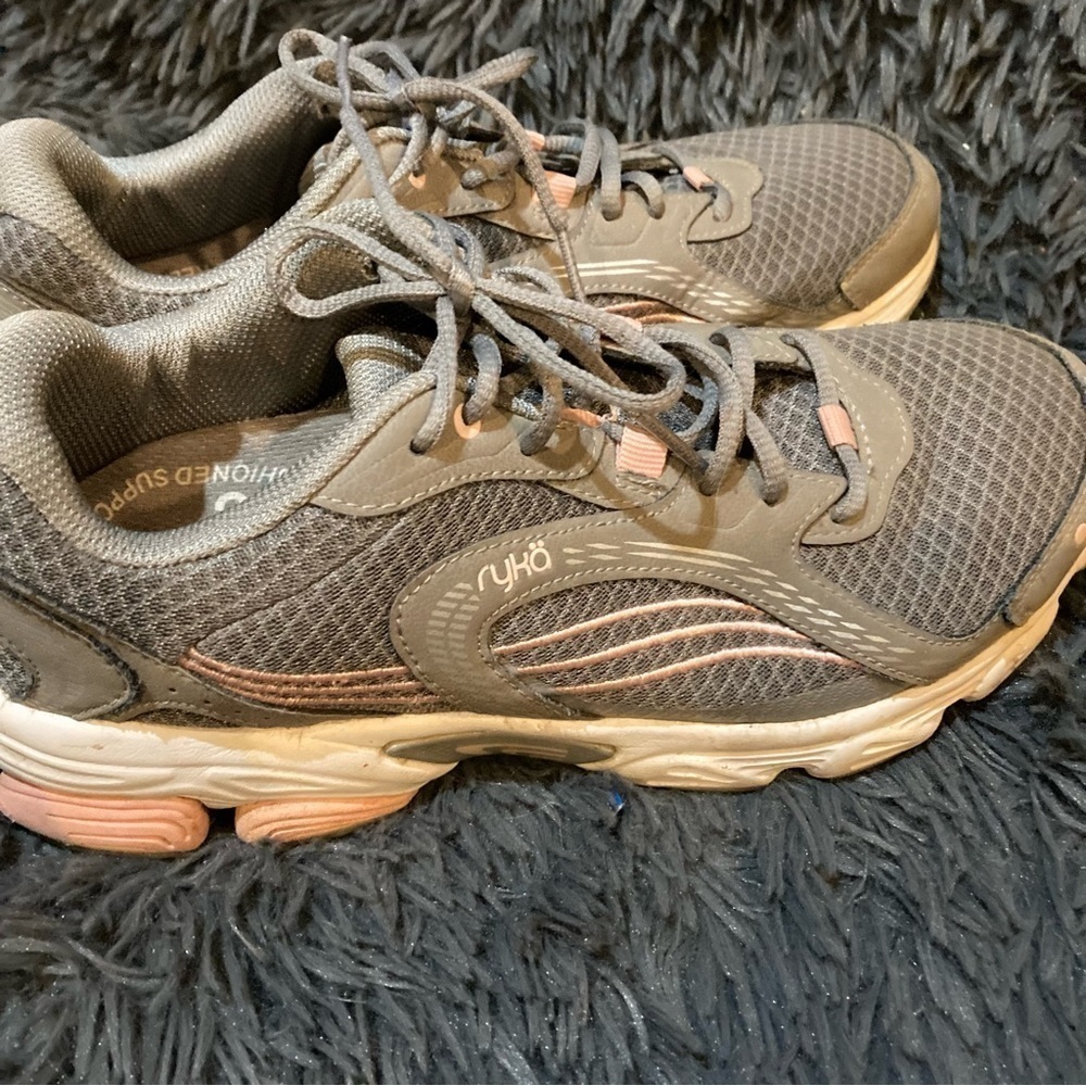 Ladies Ryka Air Plus Waling Shoe - Picture 5 of 9